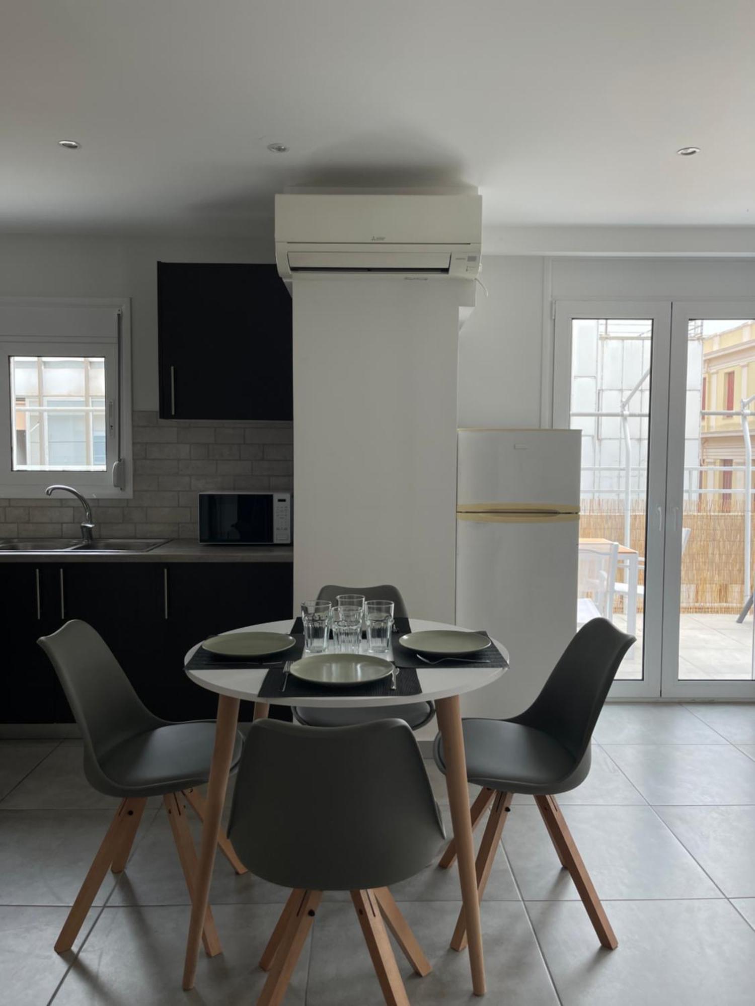 Athenian Modern 2Bd Apt Next To Metro And Archaeological Museum Exterior photo